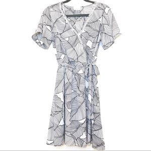 Sienna Sky Wrap Mini Dress White Navy Blue Small